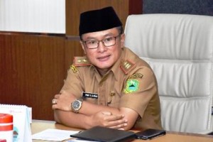 Sekda Kuningan, DR. Dian Rachmat Yanuar, M.Si.